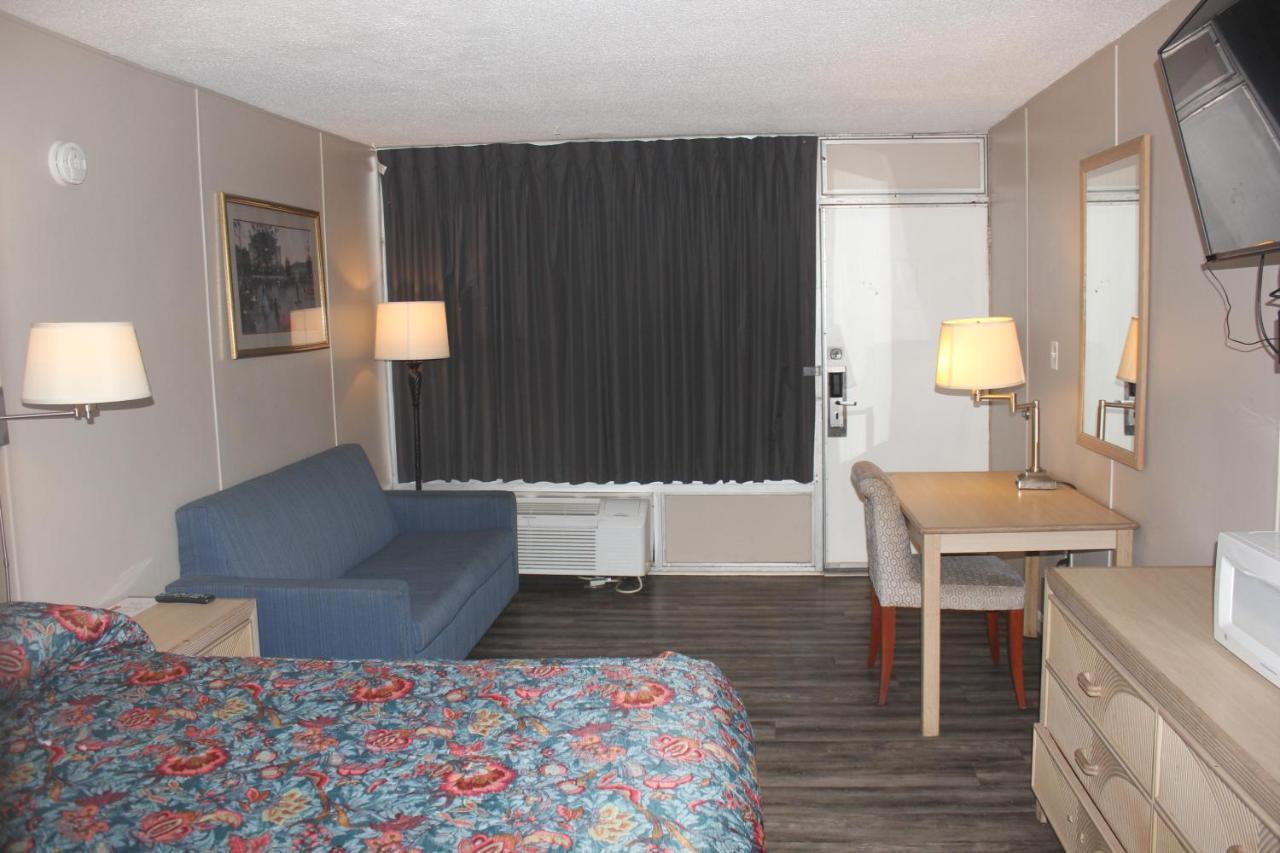 Red Carpet Inn - Louisville Esterno foto
